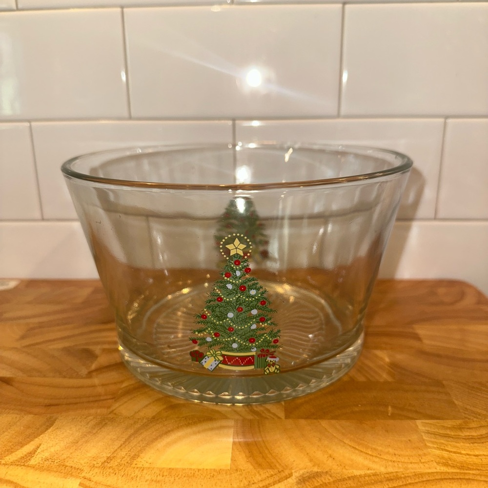Clear Heavy Glass Christmas Tree Serving Bowl